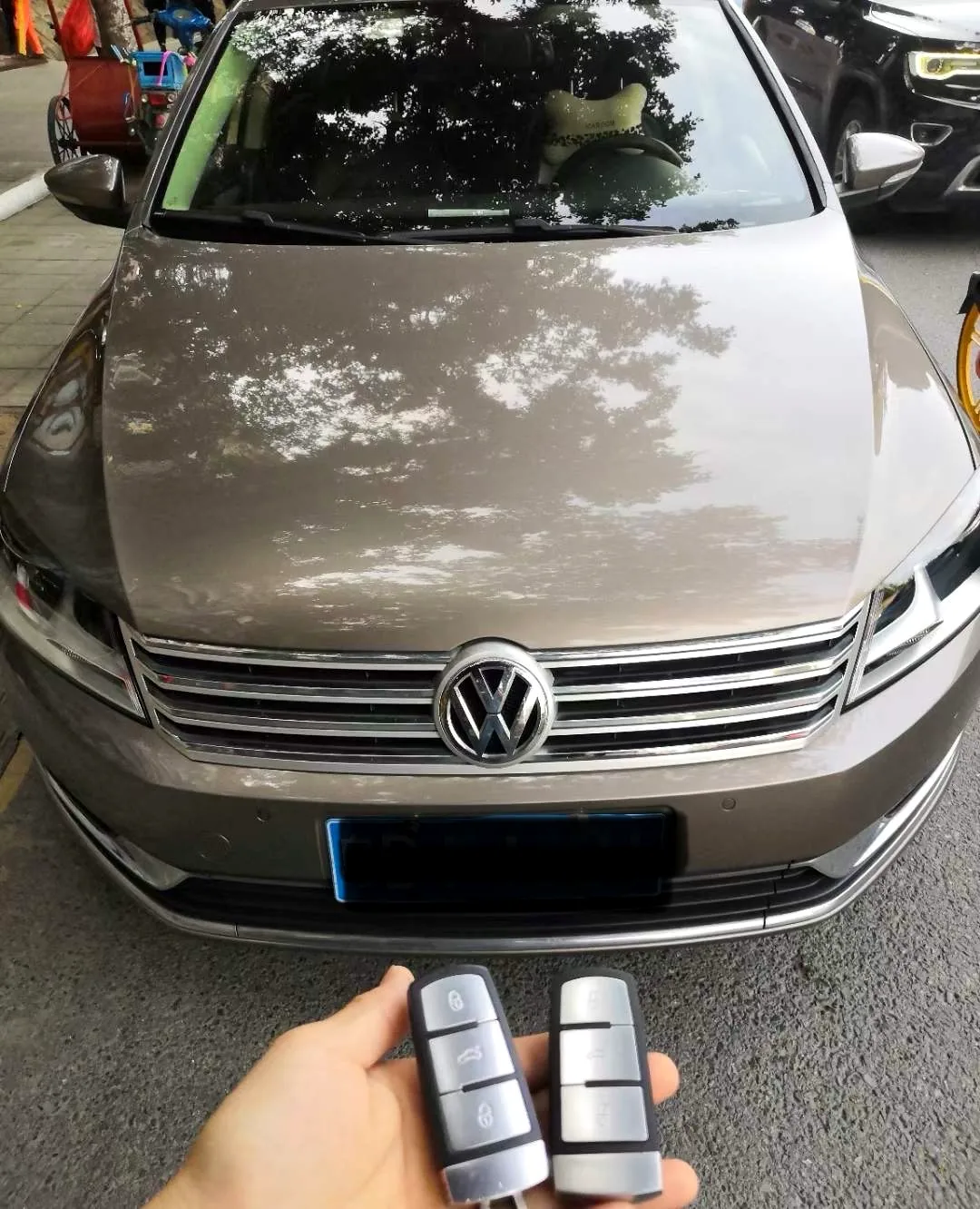 巧手开锁真实汽车钥匙施工案例 30
